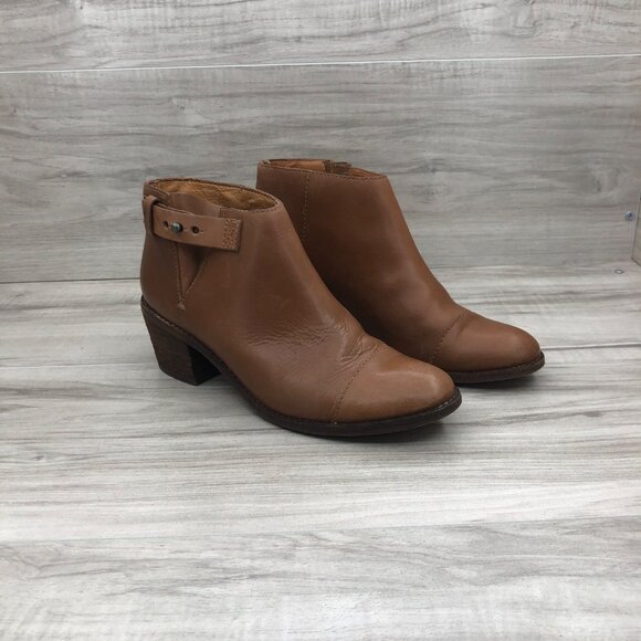 Madewell Ankle boots Womens 6 Brown Leather Slip On Side Snap Cap Toe Booties - Picture 4 of 13